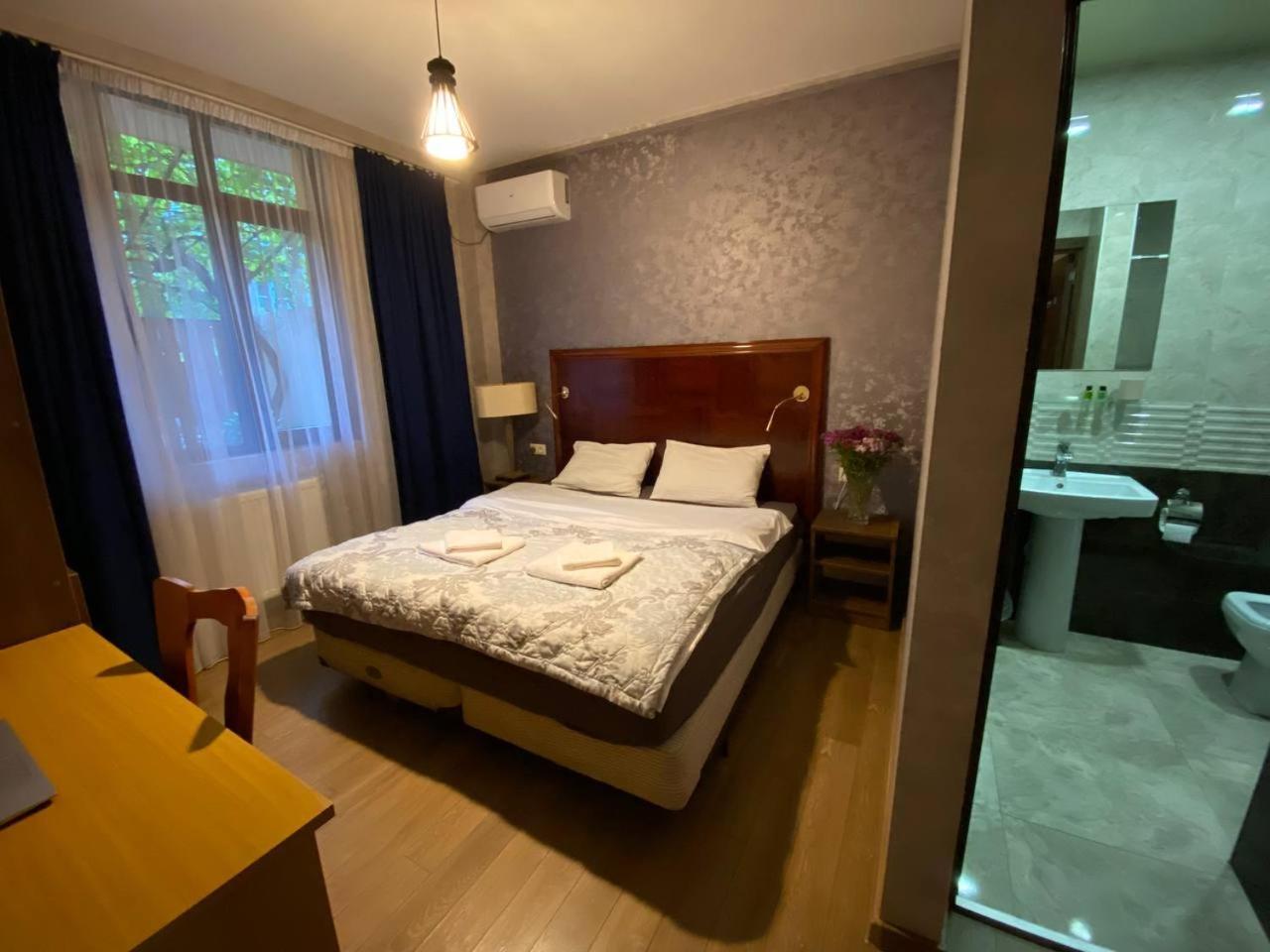 Hotel "Tbilisi Tales" In The Heart Of The Old City Eksteriør billede