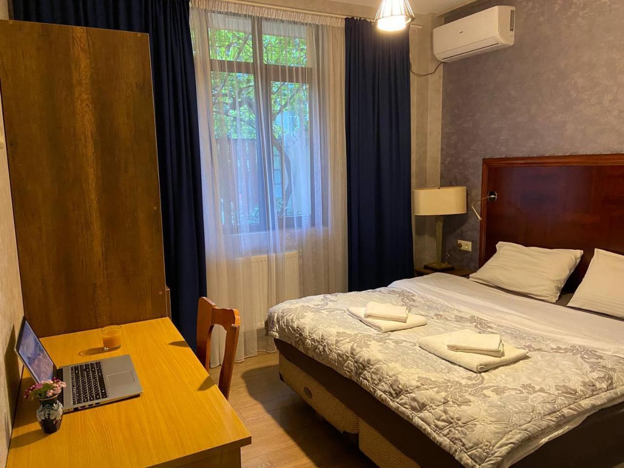 Hotel "Tbilisi Tales" In The Heart Of The Old City Eksteriør billede
