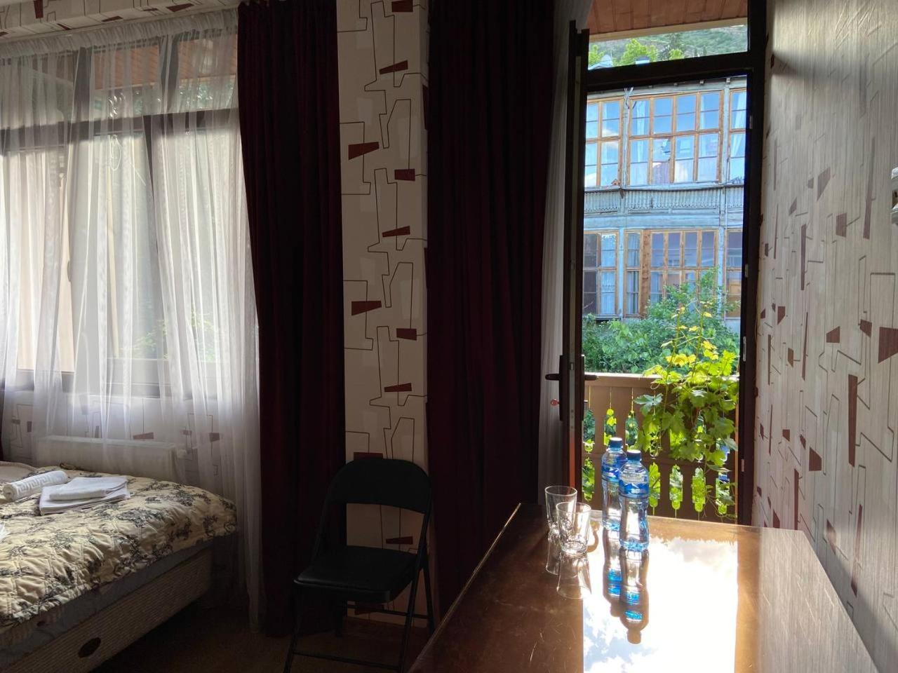 Hotel "Tbilisi Tales" In The Heart Of The Old City Eksteriør billede